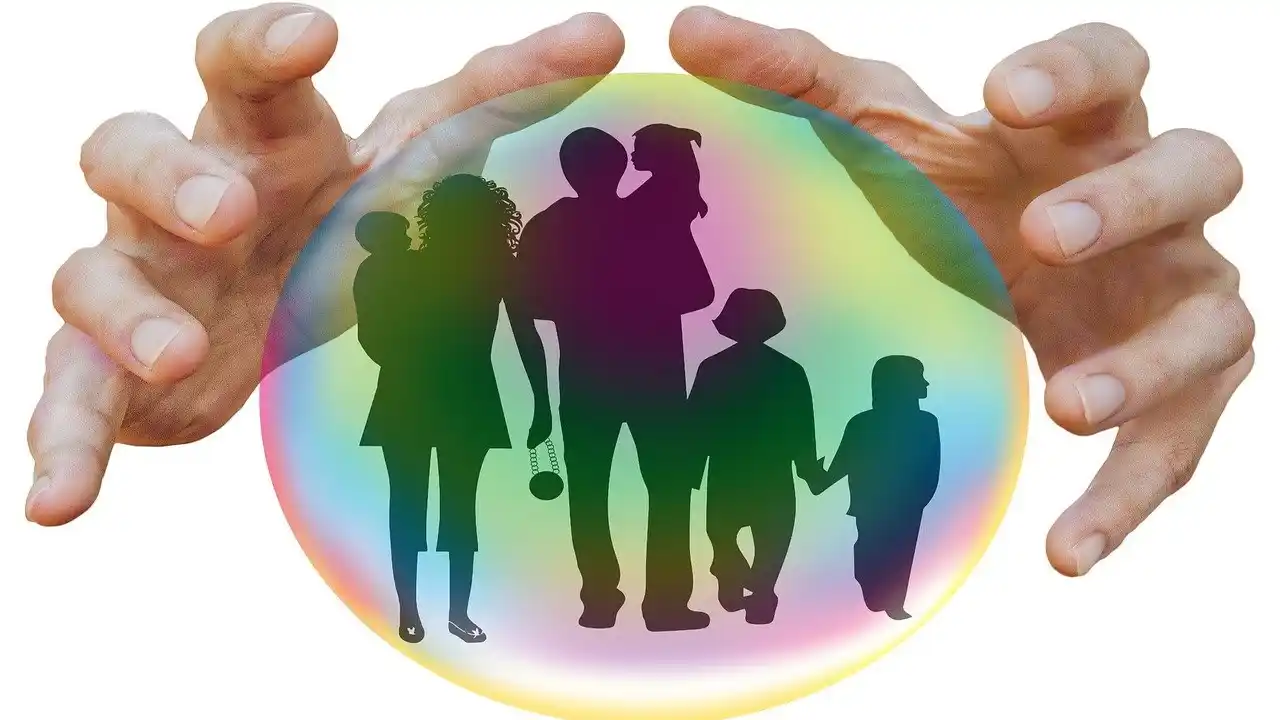 What are the Types of Whole Life Insurance-Frequently Asked Questions-What are Whole Life Insurance Types